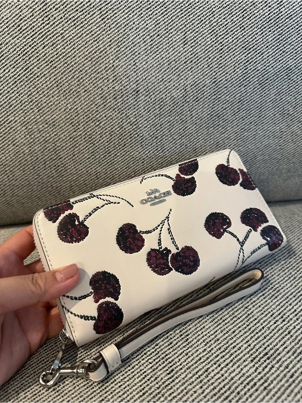 NWT Coach Long zip around wallet cherry print CDE92